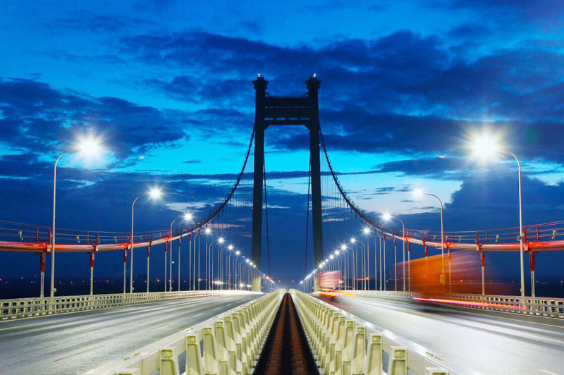 开源路桥公司承建马鞍山长江公路大桥--左汊悬索桥
